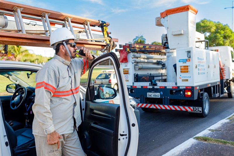 Eleições no Acre: equipe da Energisa é ampliada para garantir que locais de votação não fiquem sem energia