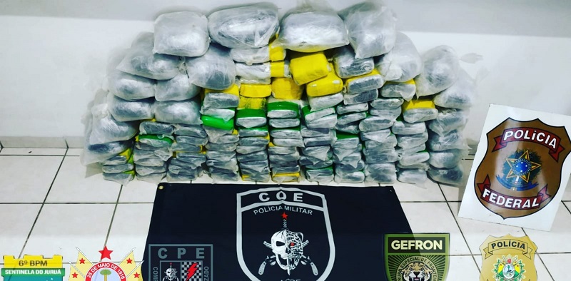 Em Rodrigues Alves, homem é preso com 120 kg de drogas escondidas em barco