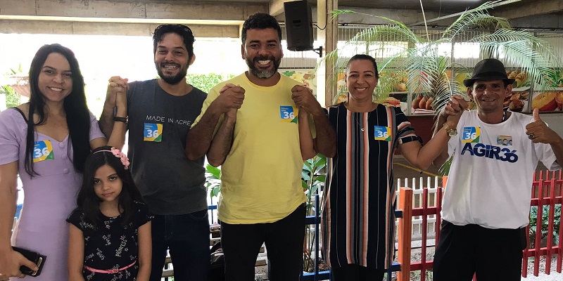 David Hall, candidato ao Governo do Acre, vota no Colégio Meta em Rio Branco