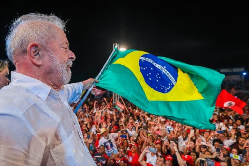 Lula, 77 anos, é eleito para o 3º mandato de presidente da República