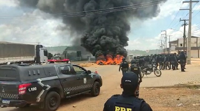 BR-364 registra cinco pontos de manifestação no interior de Rondônia nesta segunda-feira