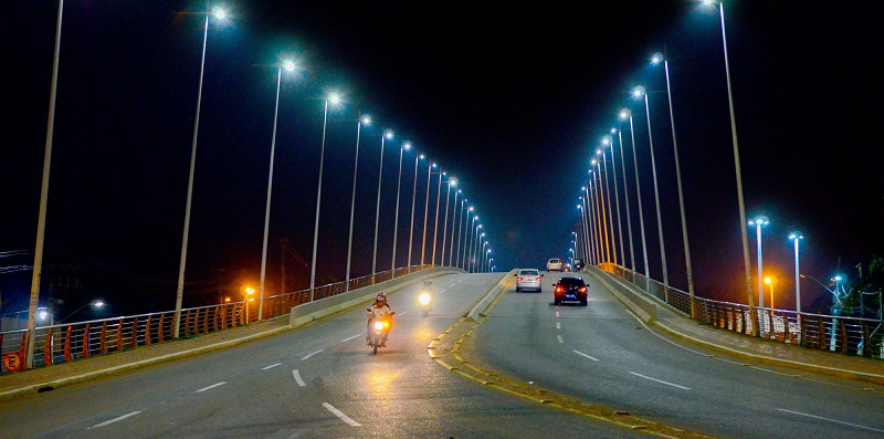 Iluminação Pública: falta de material atrasa instalação de LED em ruas de Rio Branco