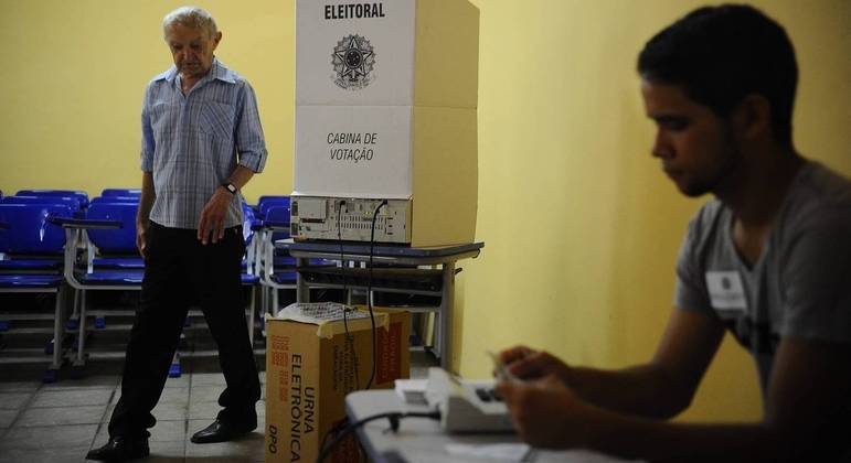 Termina nesta quinta-feira prazo para mesários justificarem ausência no primeiro turno