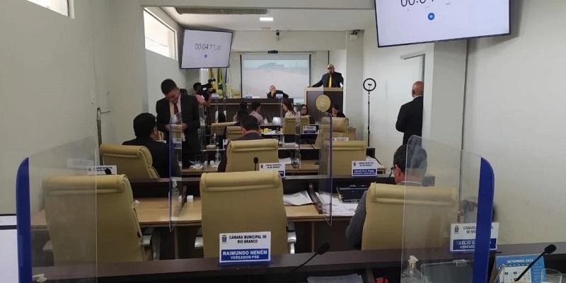 Câmara de Rio Branco deve passar de 17 para 21 vereadores já na próxima eleição; entenda