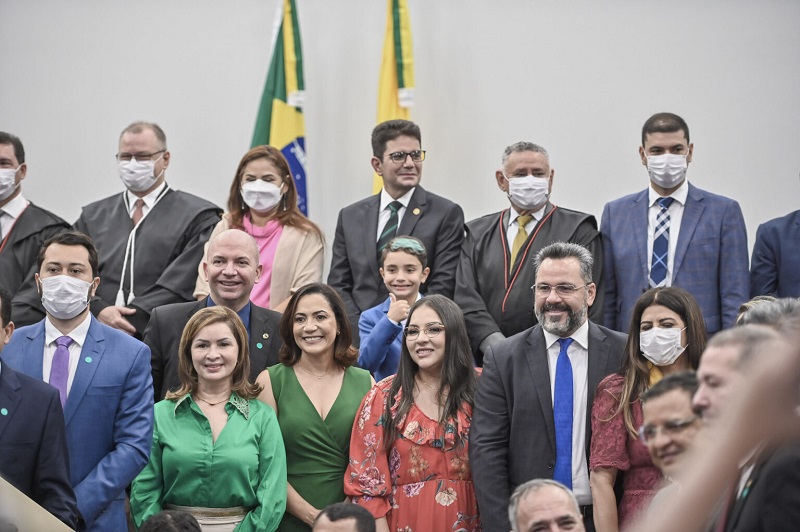 Governador, deputados e senador são diplomados nesta quinta-feira no Acre