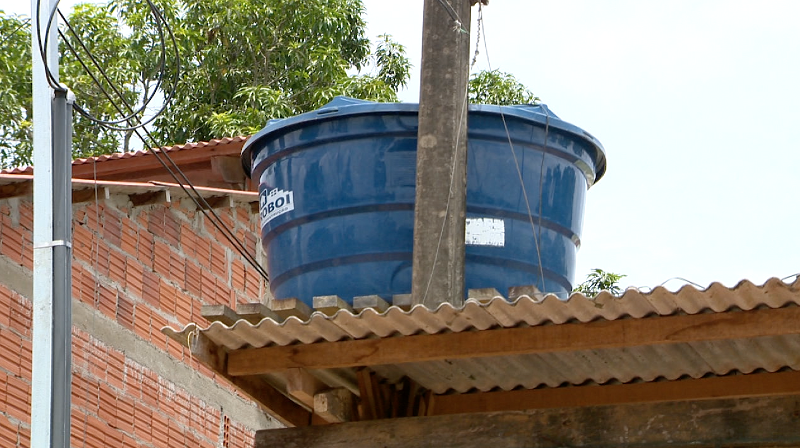 Mesmo morando ao lado das estações de distribuição, moradores do bairro Boa Vista sofrem com a falta d´água