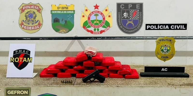 Suspeitos são presos ao tentarem fugir com mais de 20 kg de drogas na zona rural de Mâncio Lima