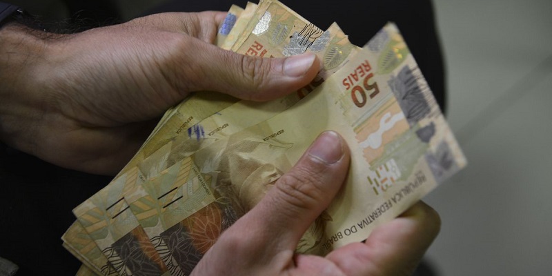 Bolsa Família: famílias maiores terão adicional de R$ 50