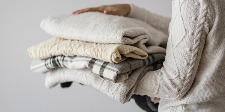 Com frente fria em Rio Branco, Prefeitura inicia campanha de doações de agasalhos