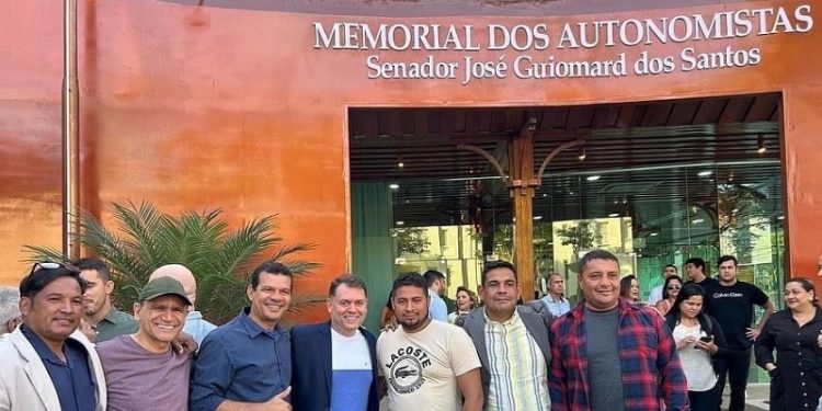 Governo entrega obras de revitalização do Memorial dos Autonomistas, Teatro e Café