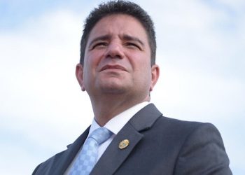 Operação Ptolomeu: Gladson pede ao STJ autorização para voltar a falar com família