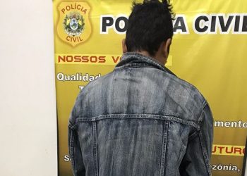 Padrasto acusado de estuprar enteada por mais de 50 vezes é preso em Assis Brasil