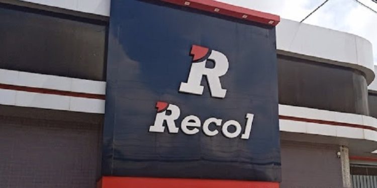 Grupo Recol abre vagas de emprego para analista de R.H, executivo de vendas e auxiliar de serviços