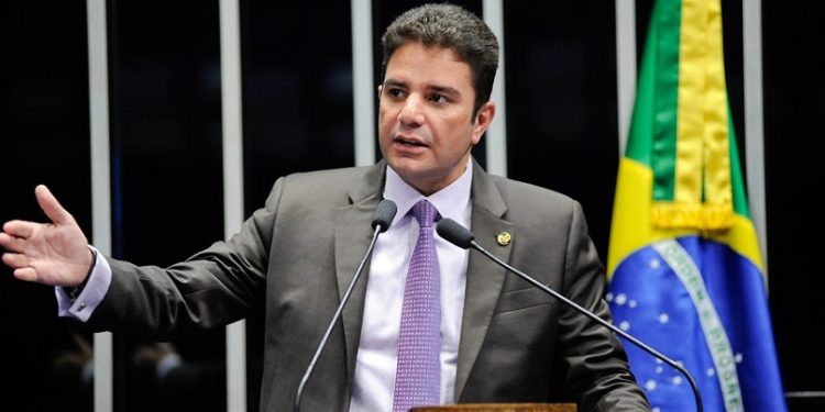 Governador Gladson Cameli exonera cinco secretários investigados na Operação Ptolomeu