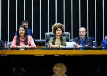 Programa Parlamento Jovem Brasileiro está com inscrições abertas; saiba mais