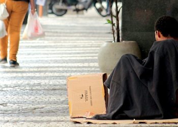 MP do Acre recomenda atendimento ininterrupto à população em situação de rua por conta do frio