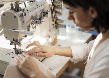 Farmacêutico, açougueiro, costureira: confira as vagas de emprego do Sine nesta quarta-feira em Rio Branco