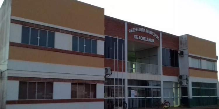 Prefeitura de Acrelândia instaura sindicância para investigar médico por duplo vínculo empregatício