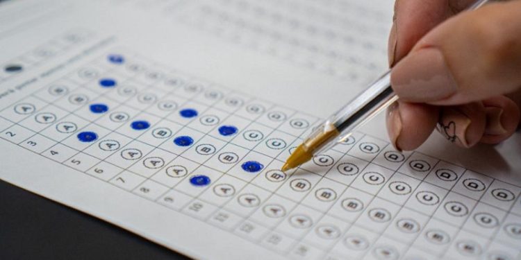 Prefeitura de Bujari divulga edital de concurso público efetivo; salários de até R$ 7 mil