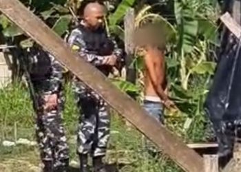 Adolescente de 17 anos é agredido durante abordagem policial