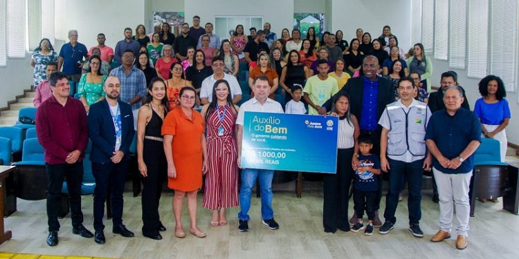 Veja lista das 400 pessoas contempladas com auxílio destinado à famílias atingidas pelas enchentes em Rio Branco