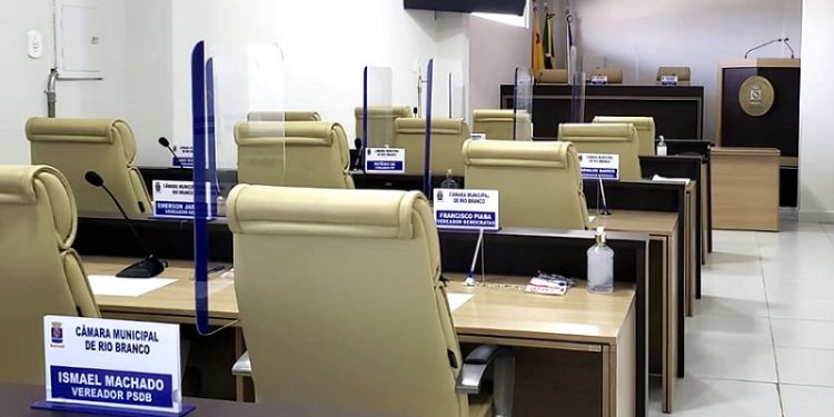 Número de vereadores em Rio Branco sobe de 17 para 21 a partir da próxima eleição; entenda