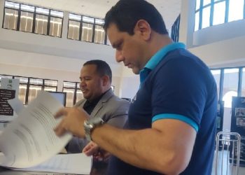 Vereador de Rio Branco encaminha à Justiça denúncia contra Marcus Alexandre