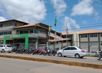 Audiência pública discute interrupção abrupta das atividades acadêmicas na U:Verse Rio Branco