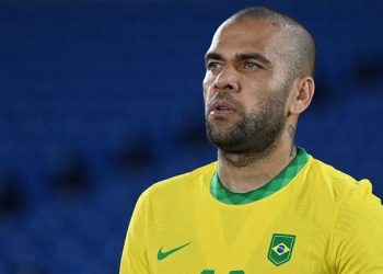 Justiça espanhola indicia Daniel Alves por agressão sexual