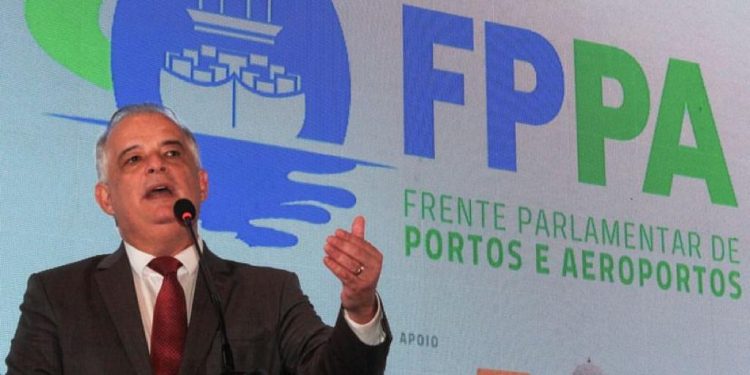Ministro de Portos e Aeroportos deve participar de audiência pública na Aleac para debater crise do setor aéreo