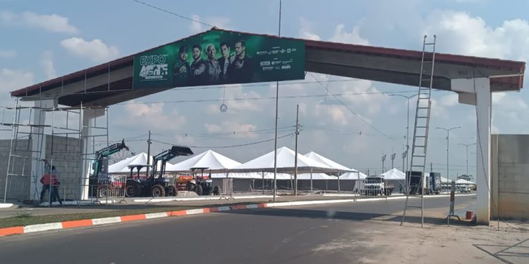 ExpoJuruá inicia nesta quarta-feira com show do Barões da Pisadinha; veja programação