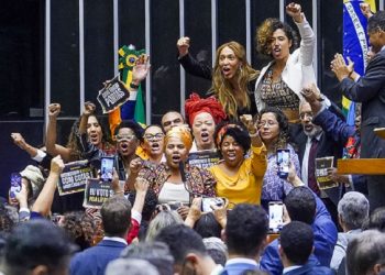 Projeto que reformula Lei de Cotas é aprovado na Câmara; segue para o Senado