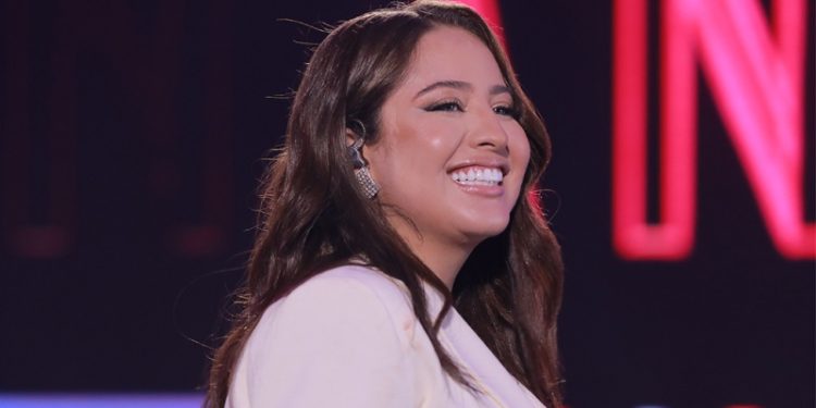 Show de Mari Fernandez é atração principal da quinta noite da Expoacre 2023; confira programação