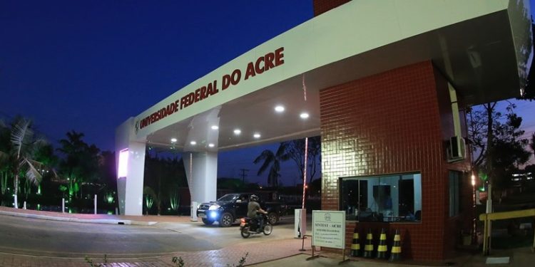 Protesto contra ato de importunação sexual vai ser realizado na Ufac, após alunos alegarem omissão de reitoria