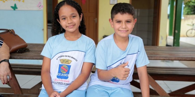 Alunos de escola de Rio Branco vencem etapa estadual do Prêmio MPT na Escola 2023 e se classificam para etapa nacional