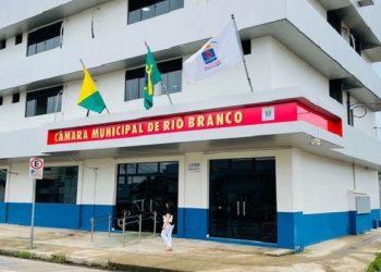 Tribunal de Contas do Acre alerta que aumento de salários de agentes políticos de Rio Branco é ilegal; entenda