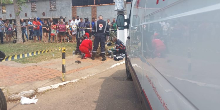 Homem morre em acidente de trânsito após condutor do veículo não obedecer a sinalização em Rio Branco