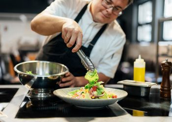 Procurando emprego? Sine Acre oferece 91 vagas nesta segunda-feira