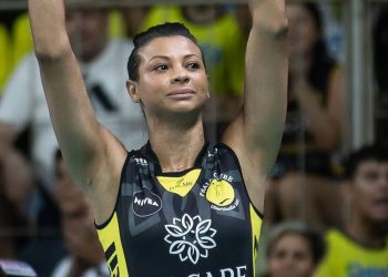 Morre Walewska, campeã olímpica pela seleção de vôlei, aos 43 anos