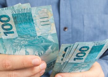 Servidores estaduais do Acre começam receber a partir desta quarta-feira (27); confira