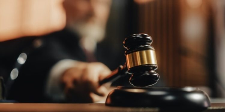 Homem que tentou matar ex-companheira, feriu irmãs e assassinou pai da vítima é condenado a 30 anos de prisão