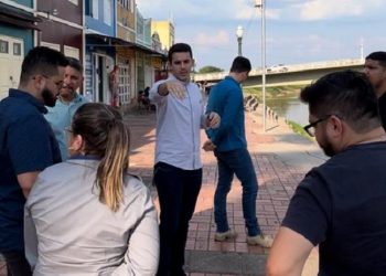 Reforma do calçadão do Novo Mercado Velho tem previsão de dois meses para ser concluída