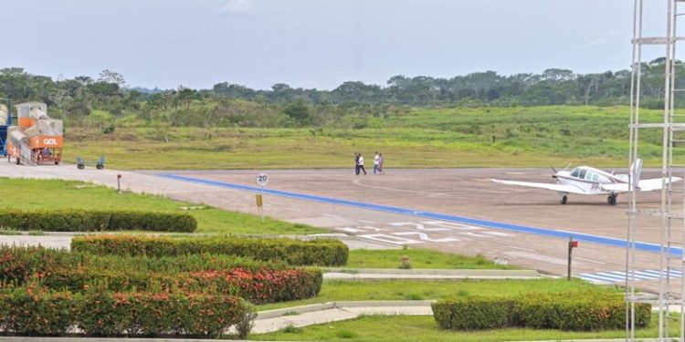 “Viemos prestar acolhimento”, diz assistente social da Sesacre na chegada de familiares de vítimas da queda de avião