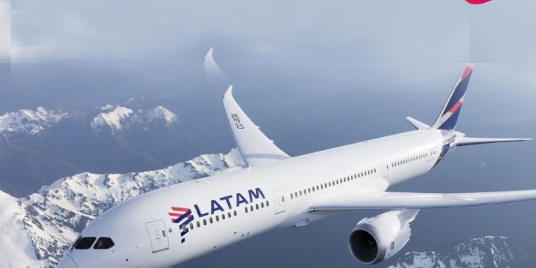 Latam anuncia mudanças na operação de voos no Acre; veja os novos horários