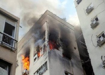 Guerra entre Hamas e Israel deixa 300 mortos e milhares de feridos