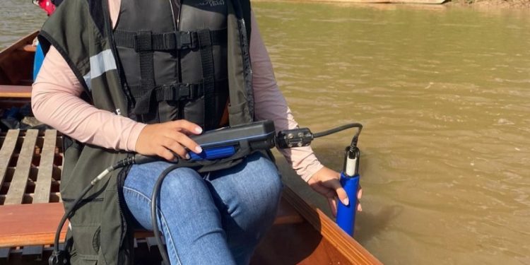 Mortes de peixes no Rio Amônia pode ter sido ocasionada por alta temperatura da água, em Marechal Thaumaturgo