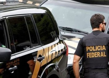 Homem é preso com cerca de 54 kg de drogas em embarcação no Rio Juruá nesta sexta-feira