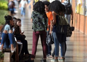 Senado aprova ampliação da Lei de Cotas e inclui quilombolas