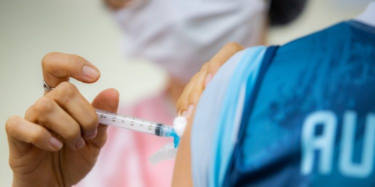 Campanha de vacinação contra Influenza e Covid-19 acontece neste sábado em Rio Branco