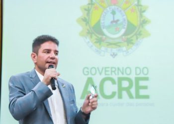 “Quebraram o sigilo de uma criança de apenas sete anos de idade, o filho do governador”, diz advogado de Gladson sobre denúncia da PGR
